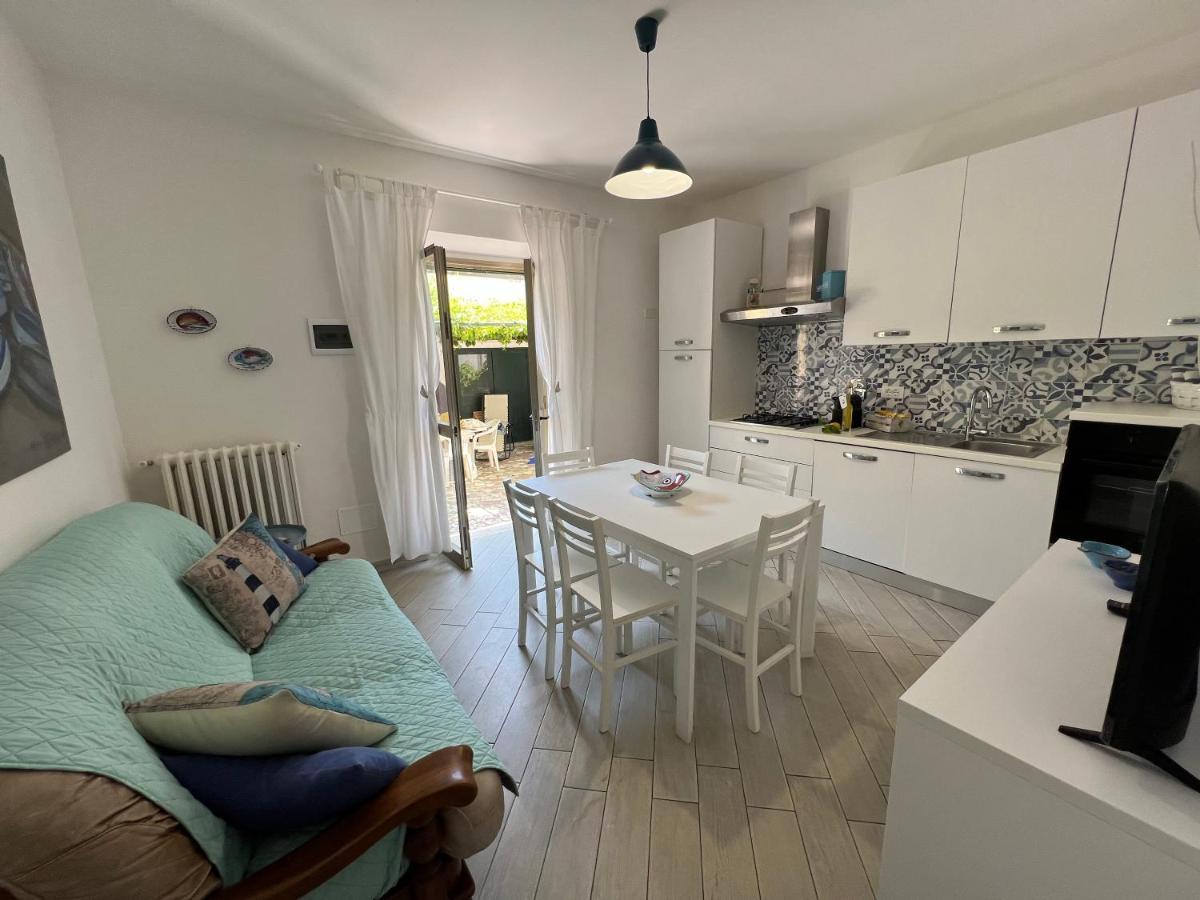 Casa Vanni Vada Eksteriør billede
